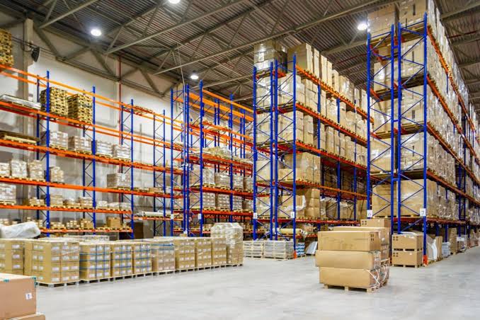 How to Maximize Warehouse Space With a Pallet Rack System