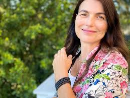 Vanessa Sadler's Instagram, Twitter & Facebook