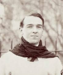 Edward Huckle's Instagram, Twitter & Facebook