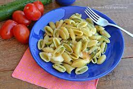 Check spelling or type a new query. Pasta Zucchine E Scamorza