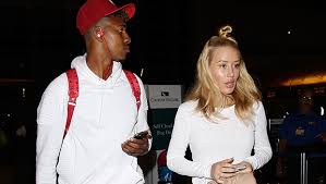 Iggy azalea caught nick young cheating at their home. Iggy Azalea On Nick Young S Cheating Joke After Nba Win It S Not Cute Hollywood Life