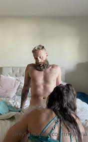 Courtney Tillia comes home from gym gets fucked