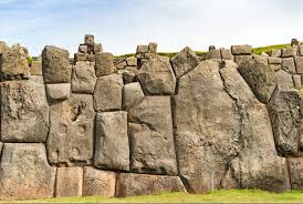 LA PUERTA DE LOS DIOSES.