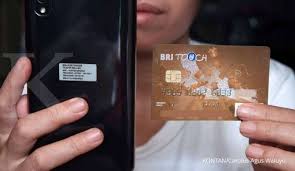 Kartu kredit mandiri merupakan salah satu kartu kredit paling banyak promo di indonesia. Kontrol Aktivitas Kartu Kredit Bri Lewat Bri Credit Card Mobile Begini Caranya