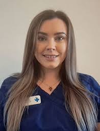 Amber Roebuck's Instagram, Twitter & Facebook