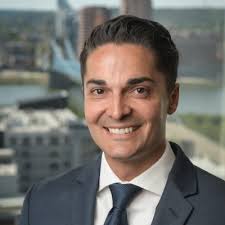 Introducing: Gold's Gym at the Pike Outlets