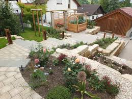 Darüber, wie wasser zielgerichtet und sparsam im gartenbau eingesetzt wird, informierte sich bundestagsabgeordneter michael thews in der traditionsbaumschule giesebrecht. Gartenbau Dahmen Das Wahre Leben Findet Im Garten Statt
