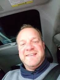 Todd Rettig's Instagram, Twitter & Facebook