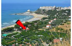 42092 affitti su 184 paesi. Privato Affitta Villa Vacanze Appartamento In Villa Al Mare Annunci Sperlonga Latina Rif 115904