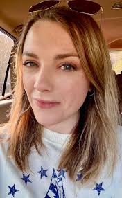 Hello, new here, I was born in 1939 and diagnosed with diabetes in 1945. I  have some neuropathy, but I do not have any serious complications. I am a  T1D for 76