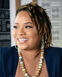 Alisha Woodall's Instagram, Twitter & Facebook