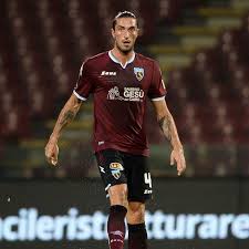 Benvenuti sul profilo ufficiale dell'u.s. U S Salernitana 1919 Charitystars