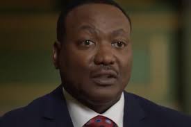 Capitol officer who fatally shot Ashli Babbitt reveals identity in first  interview