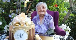 Muazzez i̇lmiye çığ (20 haziran 1914, bursa), türk sümerolog. Sumerelog Muazzez Ilmiye Cig 107 Yasini Kutladi Ege Telgraf