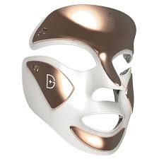 The 9 Best Led Light Therapy Masks Of 2020