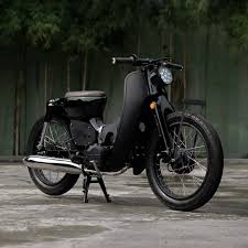 686 Likes 6 Comments Streetcub Indonesia Streetcubindonesia On Instagram Istiiiimewa Repostsci Dapper Garage Streetcubind In 2020 Cubs Indonesia Moped