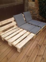 Inspirierende Ideen Zum Thema Palettenmobel Garten Hier Finden Sie Einen Liegestuhl Aus Europale Palettenmobel Garten Outdoor Dekorationen Mobel Aus Paletten
