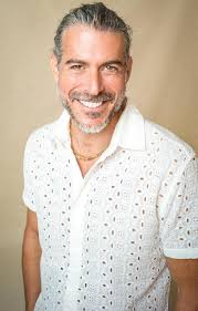 Good evening all I have a lot of lovely people who are readers and healers  in this group: Please make use of them. They are: Chanda Sparkles Karen  Gower Desley Davies Debra