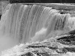 When Engineers Drained The Niagara Falls In 1969 They Made A Stomach Churning Discovery In 2020 Niagara Falls Niagara Waterfall