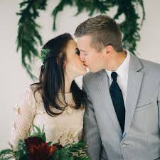 Ein brautkleid kostet schnell ein paar tausend euro. Im Brautkleid Schwanger Heiraten 6 Tipps Fur Werdende Mamis