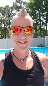 Please say a little prayer 4 me ur Broken Chains brotha from Cali.  representing up here in Oregon... Sharing My Testimony 2night @ Church of  the Nazarene's CR. 917 S. Bridge St.