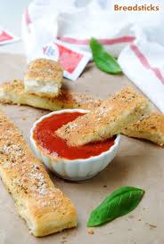 Us Masala Pizza Hut Style Breadsticks With Dipping Sauce All Homemade Food Italian Fast Food Recipes