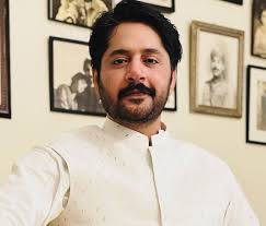 Imran Ashraf honoured with best host award