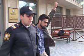 Q.i̇brahimov jurnalistlərə açıqlamasında polis bölməsində zorakılığa məruz qalmadığını. Azerbaijan Court Upholds The Blocking Of Independent Media Outlets Eurasianet