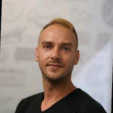 Chris Lemmons's Instagram, Twitter & Facebook