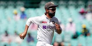 हे ऐकून खुप आनंद झाला. Covid 19 Indian Batsman Ajinkya Rahane Wife Radhika Receive First Dose Of Vaccine The New Indian Express