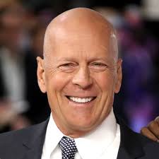 After being discharged from the military in 1957, his father took the family back to. Bruce Willis Alter Alter Vermogen