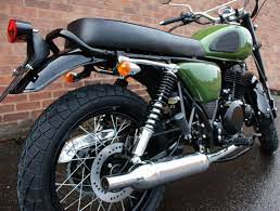 Unbelievably This Is A Budget Chinese 250cc Motorbike The Herald Classic 250 Imported By Hayward S Of Cambridge This Bike Just L Motorbikes 250cc Motorcycle