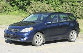 The 2006 toyota matrix comes in 5 configurations costing $15,260 to $19,250. Toyota Matrix 2003 2008 Problems Engine Fuel Economy Photos