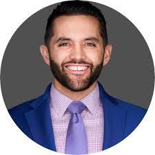 Susan Topping's Instagram, Twitter & Facebook