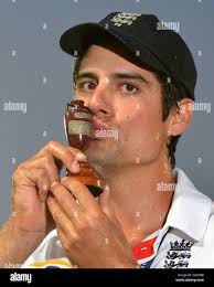 Five kisses hi-res stock photography and images