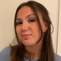 Greta Lovell's Instagram, Twitter & Facebook