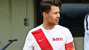 Nachlese Fußball: Nicht im Vollbesitz seiner Kräfte