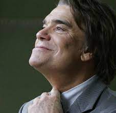 Nathalie et stéphane sont nés de l'union de bernard tapie avec sa première femme michèle layec, dont il finira par divorcer. Bernard Tapie Einbrecher Fesseln Ex Adidas Besitzer Und Frau Zu Hause Welt