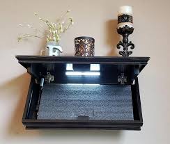 And in the same spirit as those soldiers who camped on valley forge, the family is fighting for the right to fly the american flag freely. American Flag Gun Case Gun Concealment Furniture