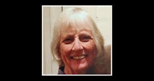 Ann Wing's Instagram, Twitter & Facebook