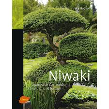 2 bnatschg im sinne des gesetzlichen schutzzweckes eng auslegt, dürfen sie die bäume im garten (und hecken, lebende zäune, gebüsche und andere gehölze) in der zeit vom 1. Niwaki Japanische Gartenbaume Schneiden Und Formen Takagi Gmbh Books More é«˜æœ¨æ›¸åº— ãƒ‰ã‚¤ãƒ„