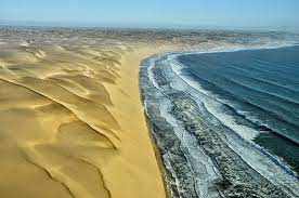 The great victoria desert, in australia. Om Where The Desert Meets The Ocean
