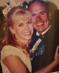 Ashley Ludwig (@AuthorAshleyLudwig)