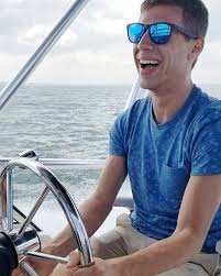 He was born are you interested to know brad mondo net worth & monthly earnings? Who Is Eric Mondo Check His Net Worth Megastarsbio Com