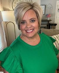 Emily Stutts's Instagram, Twitter & Facebook