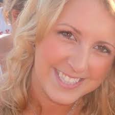 Lesley Harman's Instagram, Twitter & Facebook