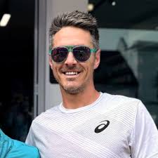 10 years, 4 months and 29 days ago I was given the opportunity to work at  Specialized Bicycles. Childhood dream come true! Today, my time at  Specialized came to an end. I'll