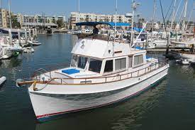 1973 Grand Banks 42 Classic Boats For Sale Grand Banks Yachts Trawler Yachts For Sale
