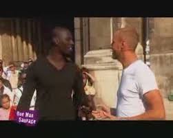 Quand ils n'assurent pas le service après vente de canal +, omar et fred montent sur. One Man Sauvage Avec Omar Et Fred 1 3 Video Dailymotion