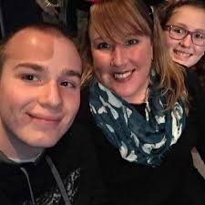 Christy Thatcher (@ChristyThatcher)